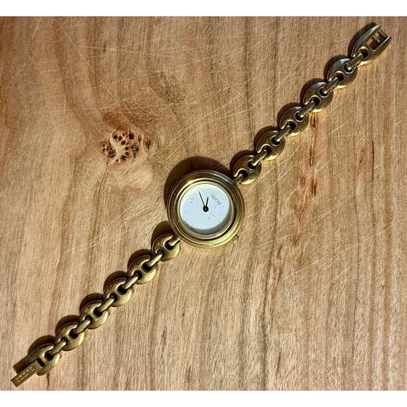 (READ) Gucci Change Bezel 11/12.2 Gold Women's Watch- AS-IS,FOR PARTS ONLY - Picture 2 of 14